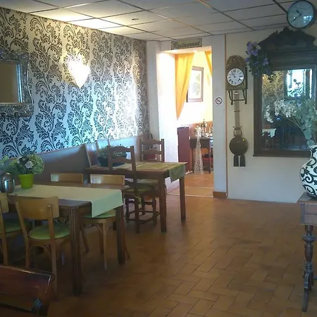 Hotel La Croix Des Bois